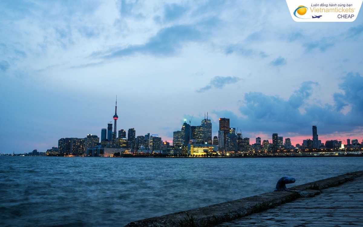 Polson Pier điểm check-in thiên nhiên và cityscape