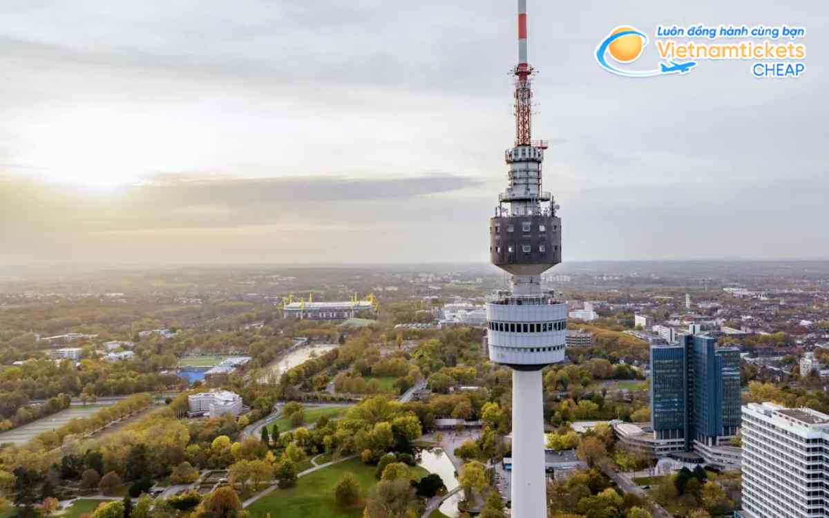 Tham quan tháp truyền hình Florian