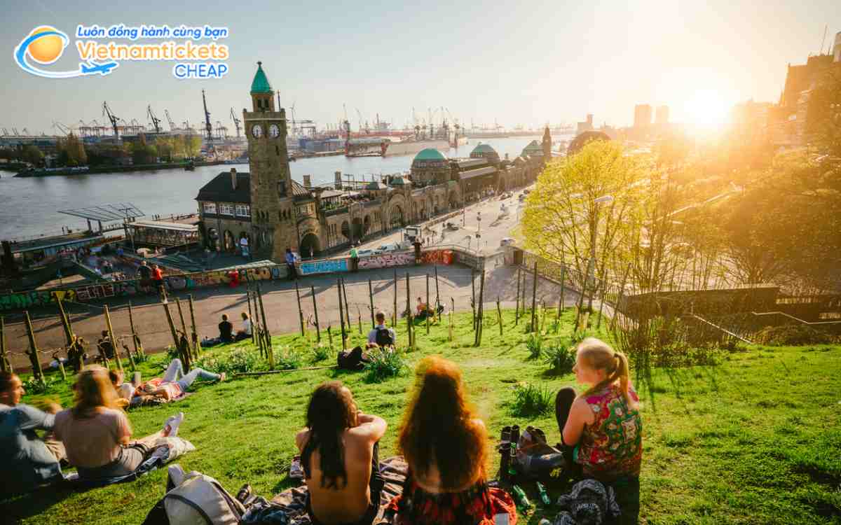 M&ugrave;a h&egrave; Hamburg mang đến c&aacute;c hoạt động phong ph&uacute;