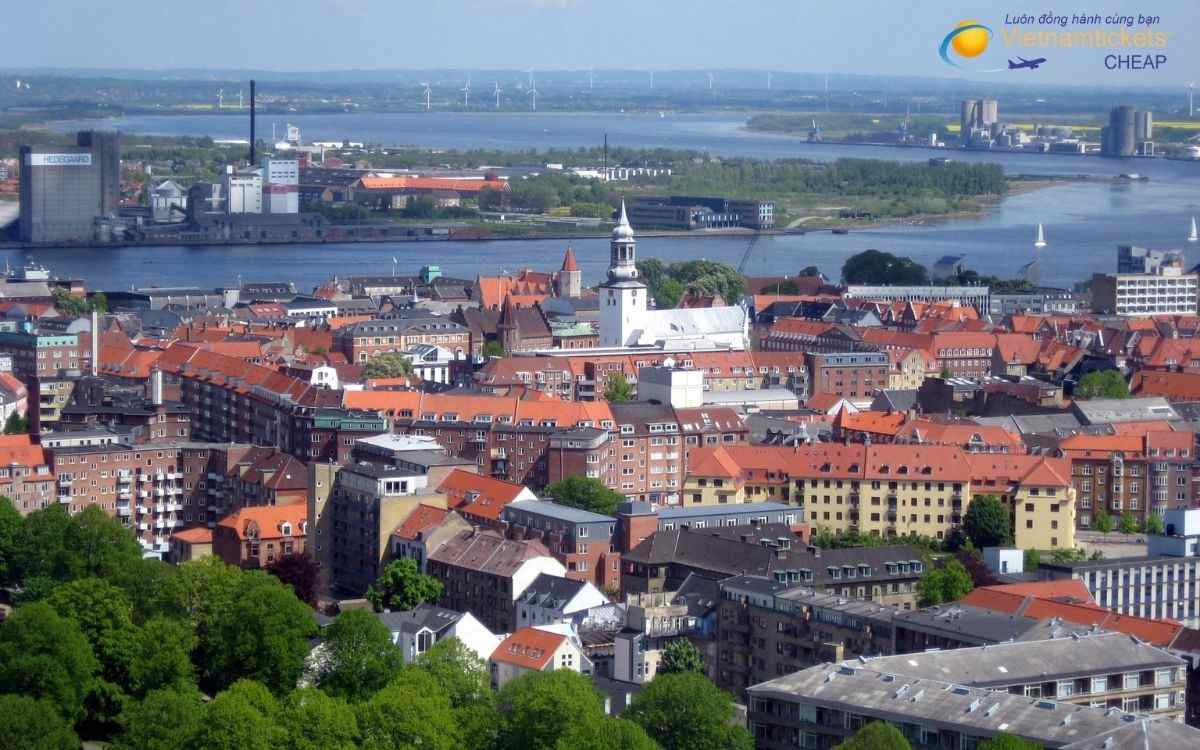 Giá vé máy bay đi Aalborg