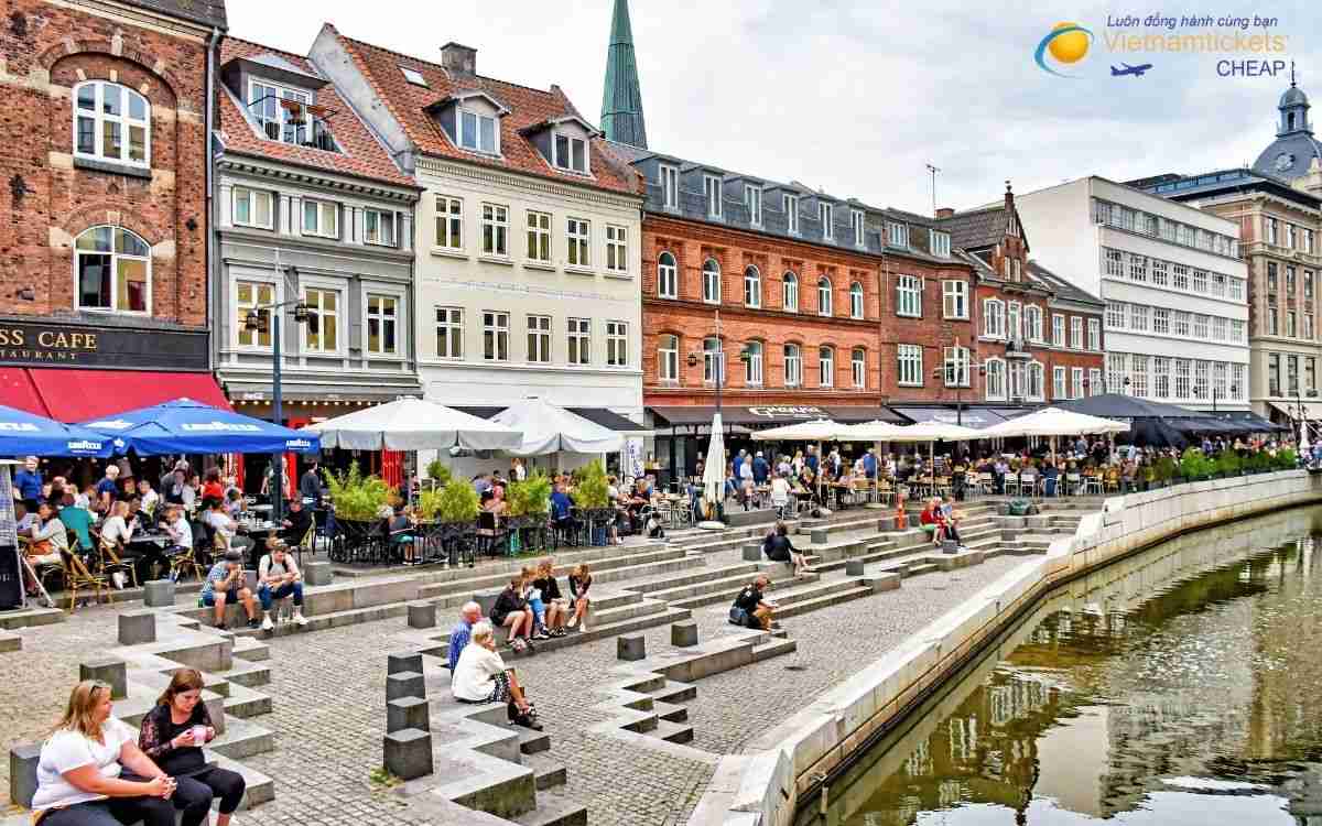 Giá vé máy bay đi Aarhus