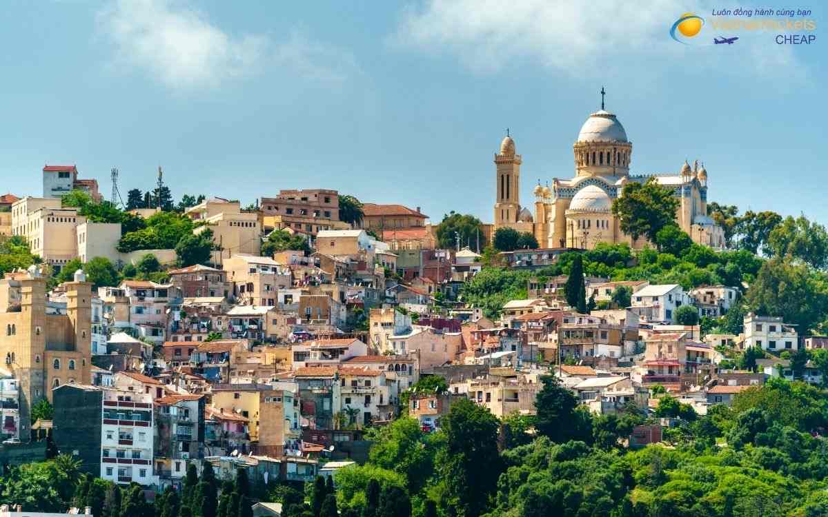 Giá vé máy bay đi Algeria