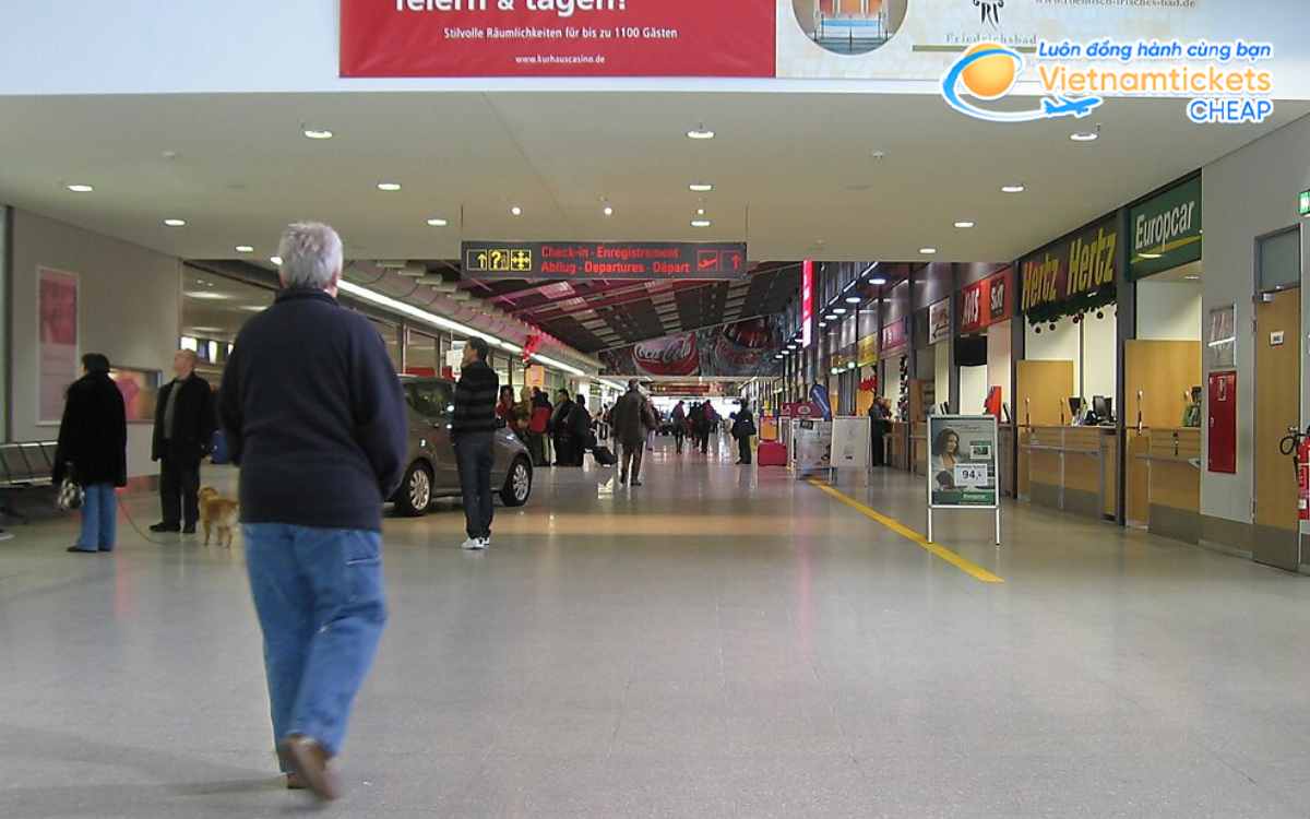 Không gian sân bay Karlsruhe Baden-Baden