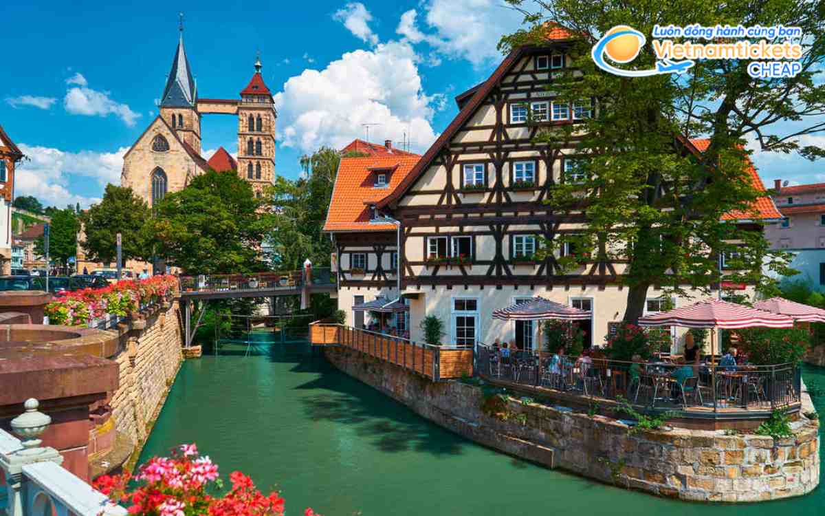 Mua vé máy bay đi Baden-Baden rẻ