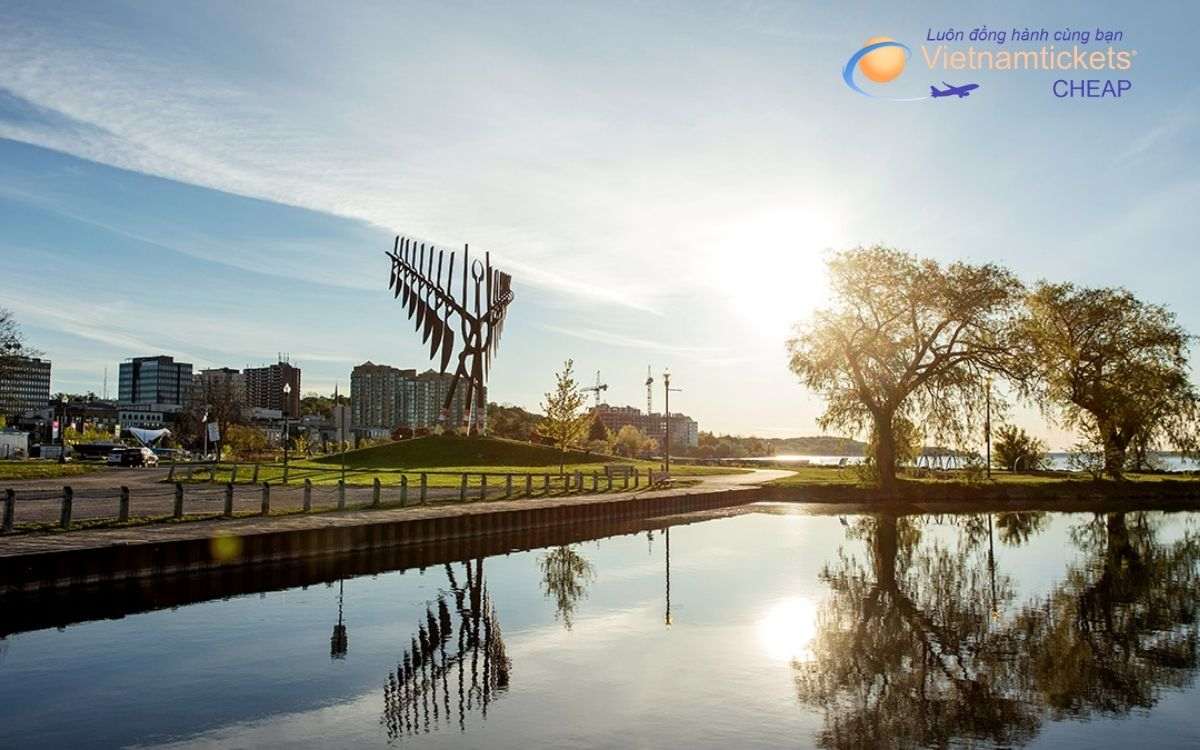 Hướng dẫn đặt vé máy bay đi Barrie hiệu quả, an toàn