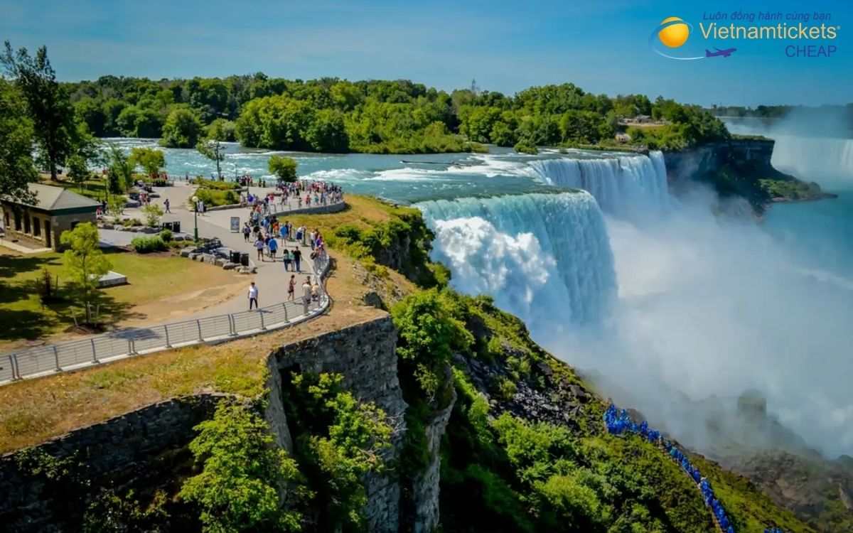 So sánh giá vé máy bay đi Canada theo chặng bay