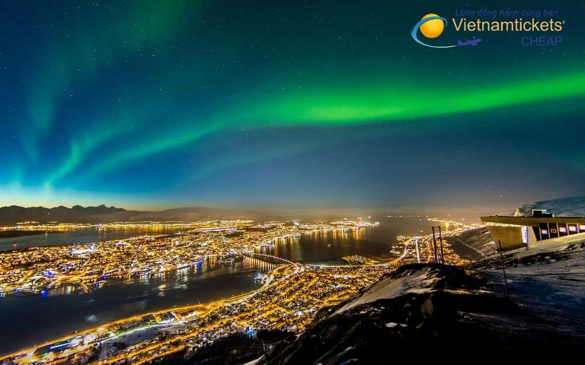 Mẹo săn vé máy bay đi Castlegar giá rẻ