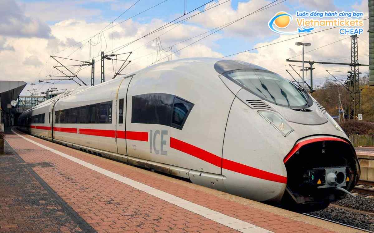 T&agrave;u hỏa đến Cottbus từ s&acirc;n bay Berlin