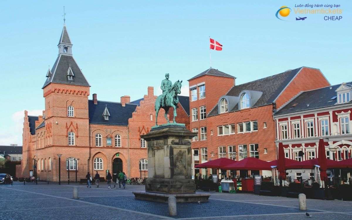 Tổng quan về vé máy bay đi Esbjerg, Denmark