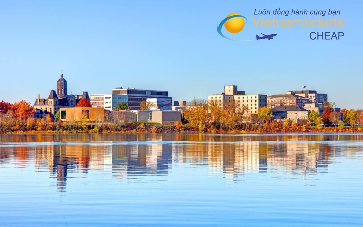 Kinh nghiệm đặt vé máy bay đi Fredericton