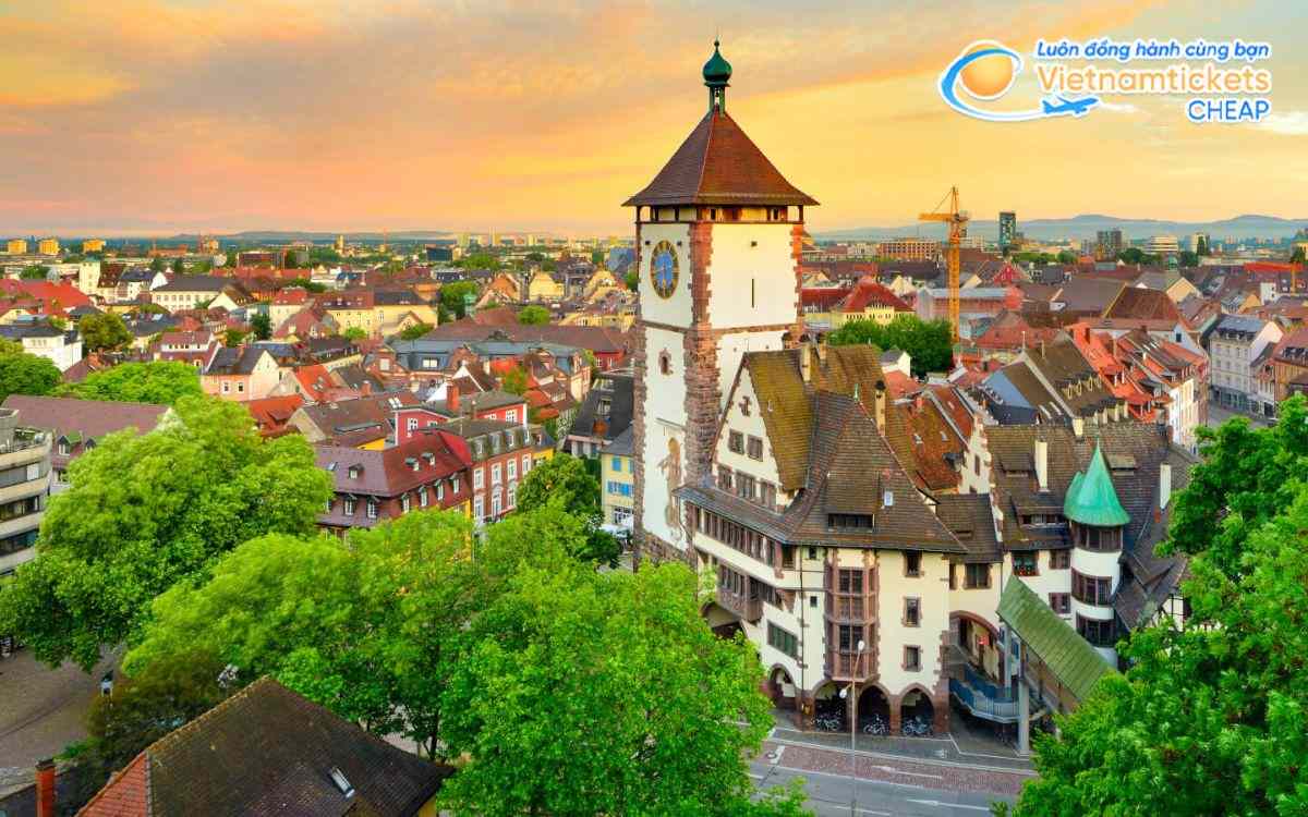 Mua v&eacute; m&aacute;y bay đi Freiburg im Breisgau gi&aacute; rẻ