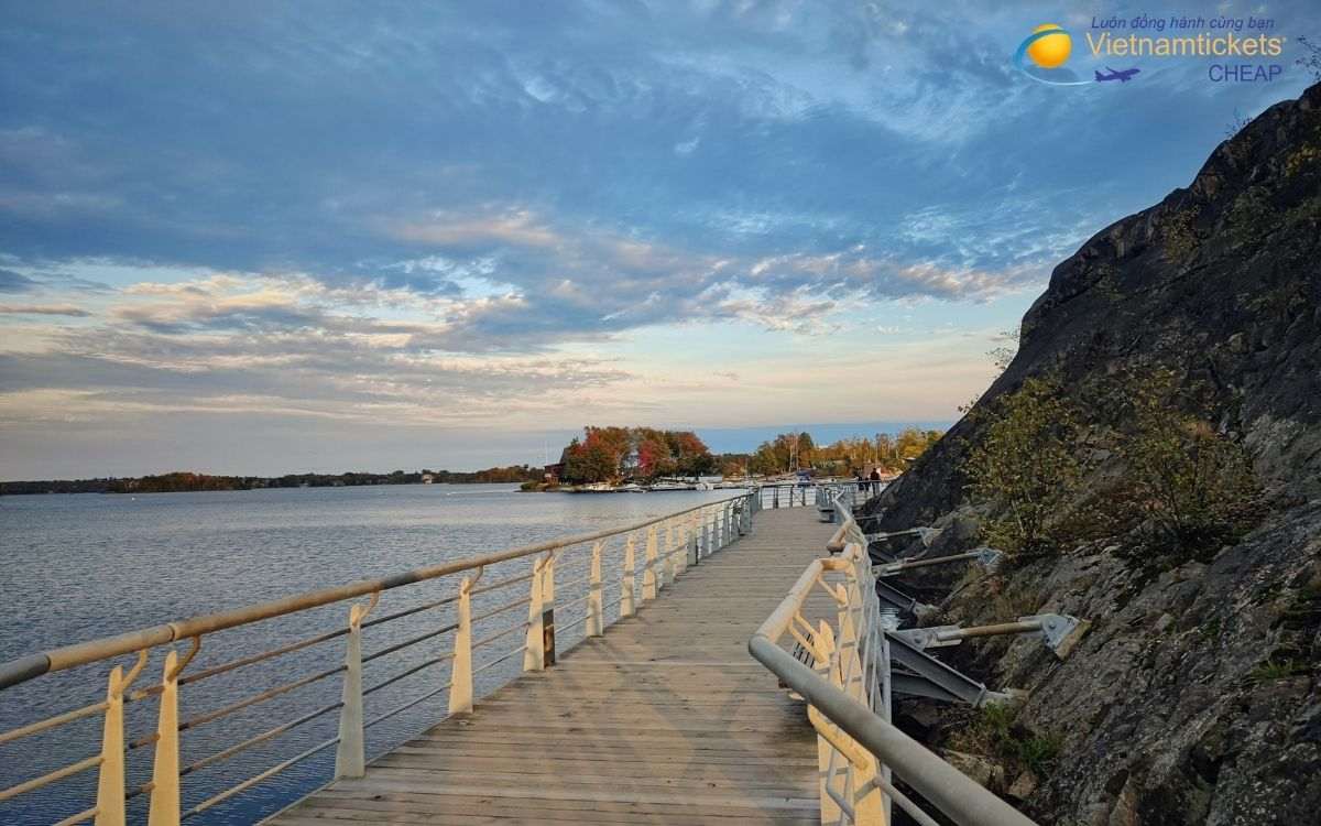 Nên đặt vé đi Greater Sudbury khi nào