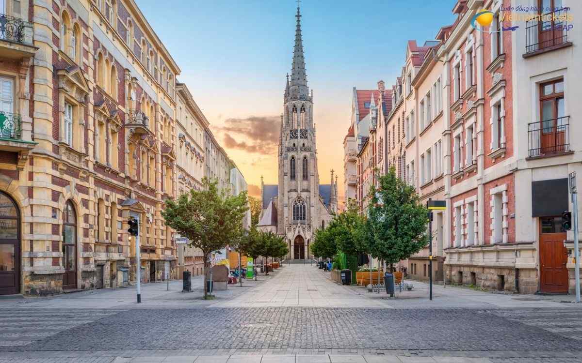 Tổng quan vé máy bay đi Katowice