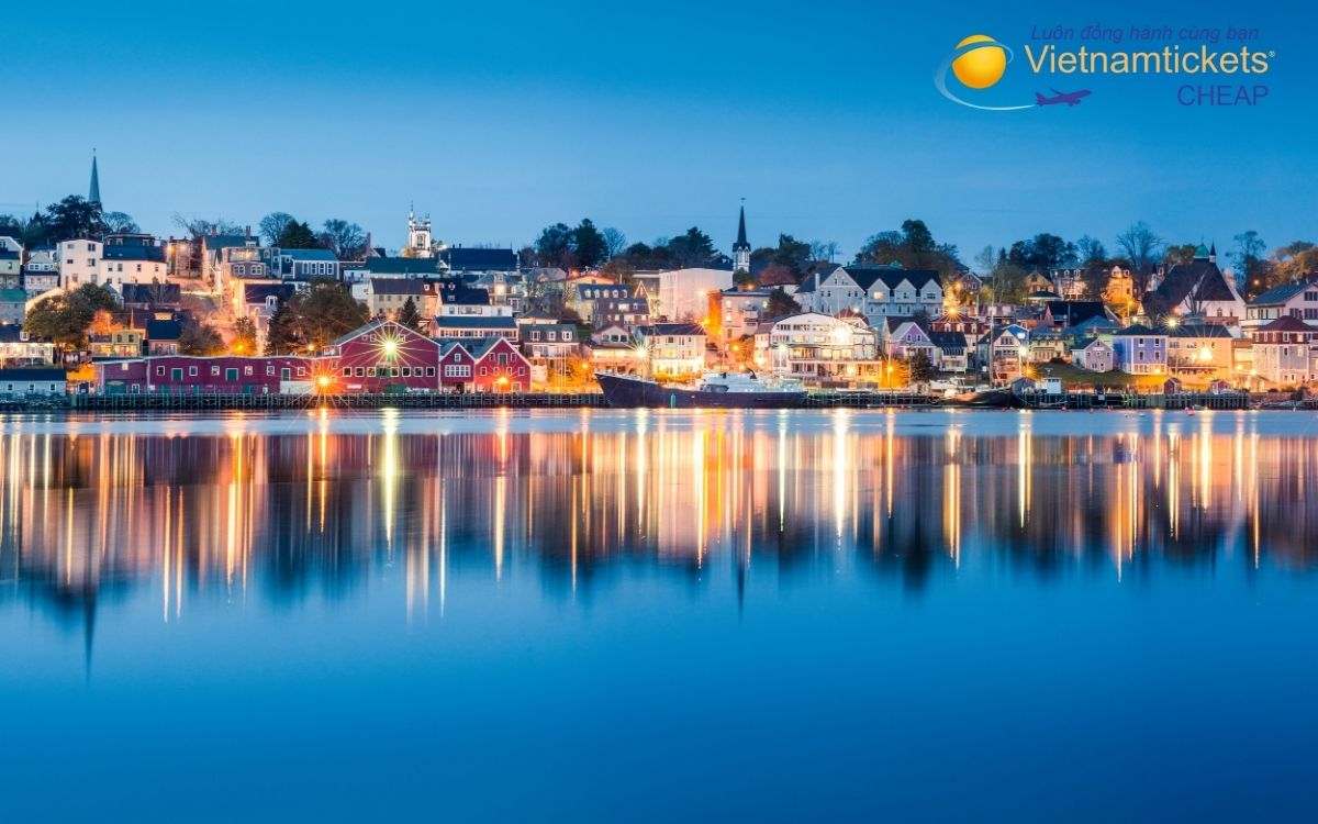 Kinh nghiệm đặt v&eacute; m&aacute;y bay đi Lunenburg gi&aacute; rẻ