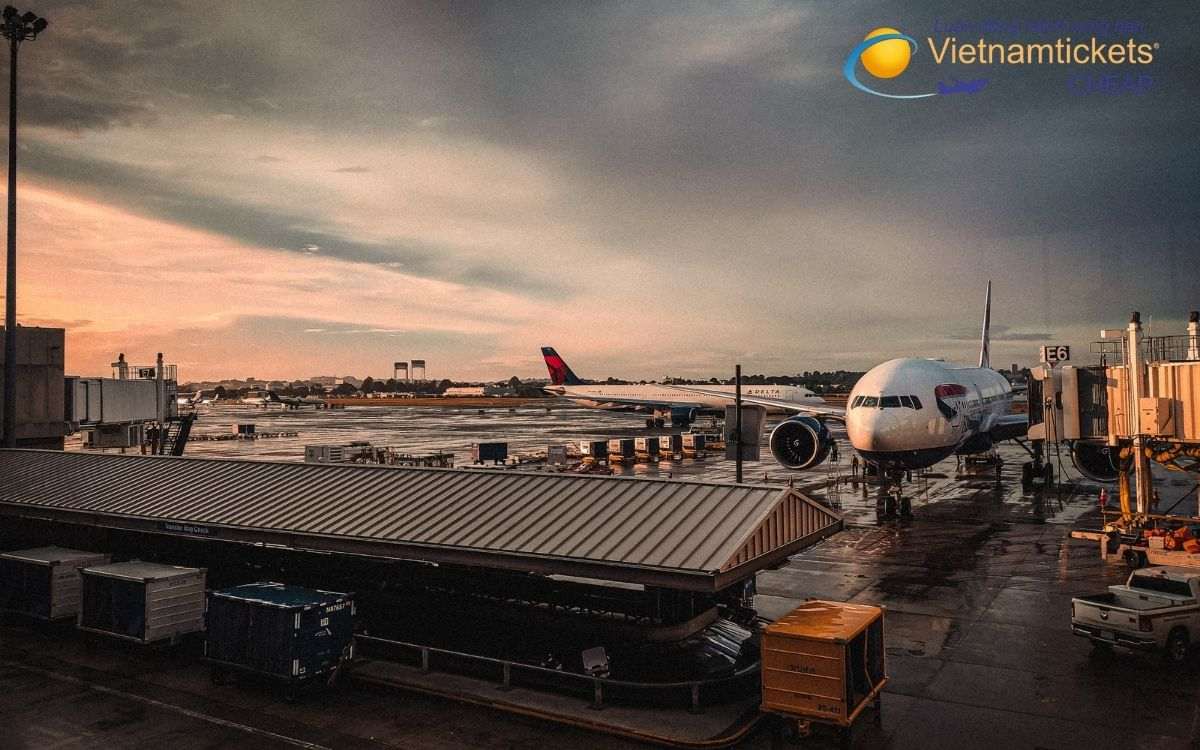 Hãng hàng không nào khai thác chuyến bay đi Magog