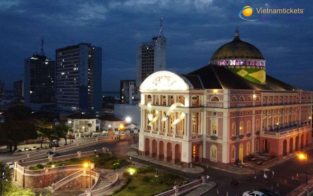 Giá vé máy bay đi Manaus