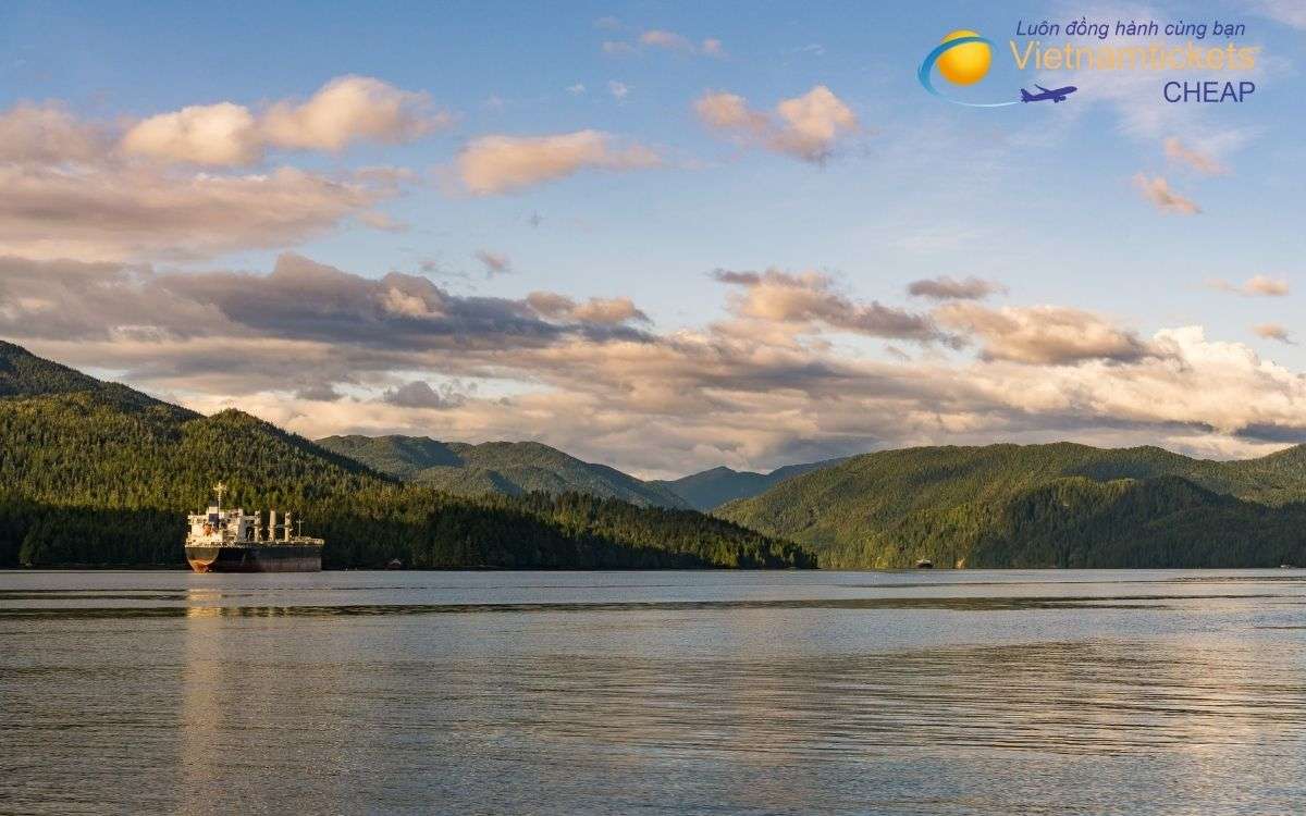 Tổng quan về th&agrave;nh phố Prince Rupert v&agrave; s&acirc;n bay YPR