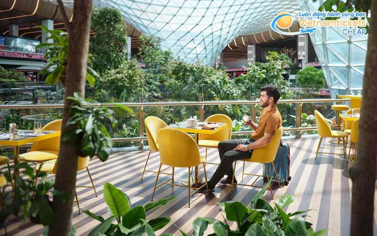 Điểm transit đi Regensburg có thời gian chờ ngắn