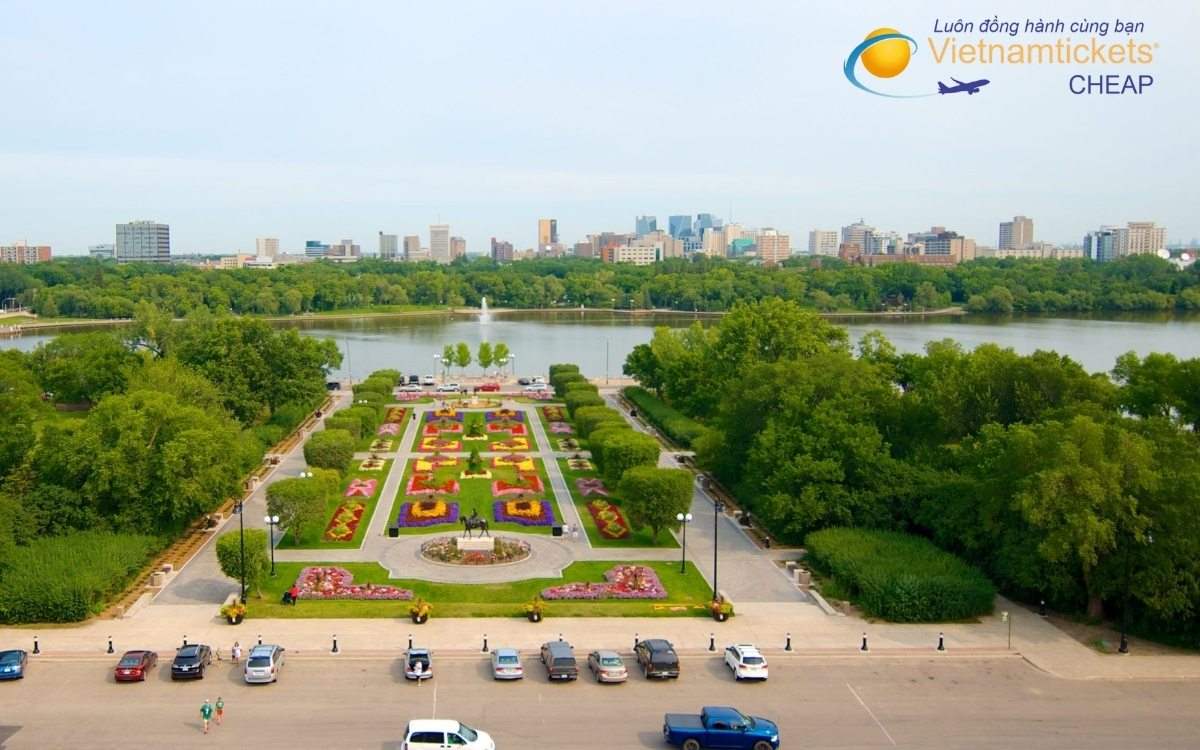 Hướng dẫn đặt vé máy bay đi Regina giá 