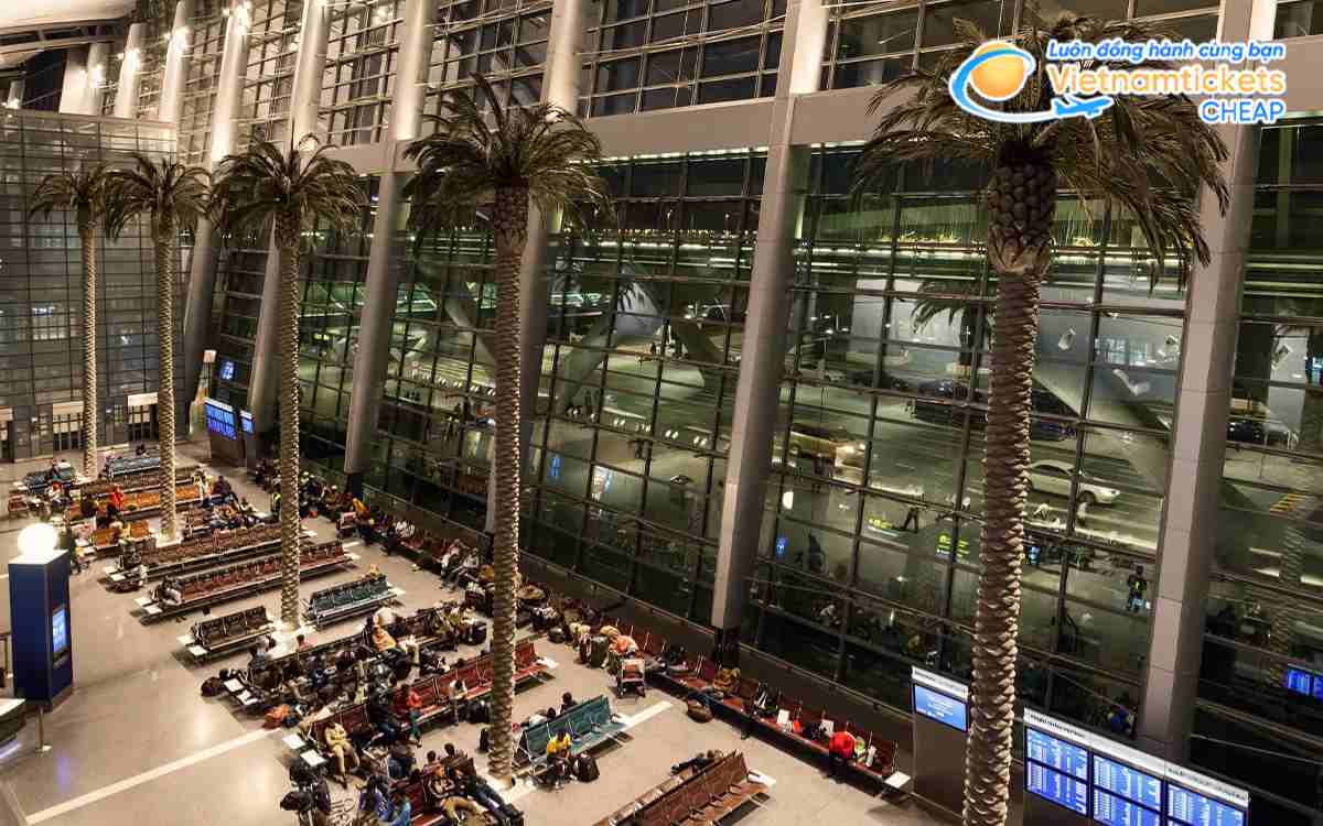 Chọn điểm transit đi Rostock tiết kiệm