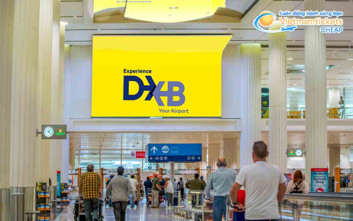 Quá cảnh tại sân bay Dubai