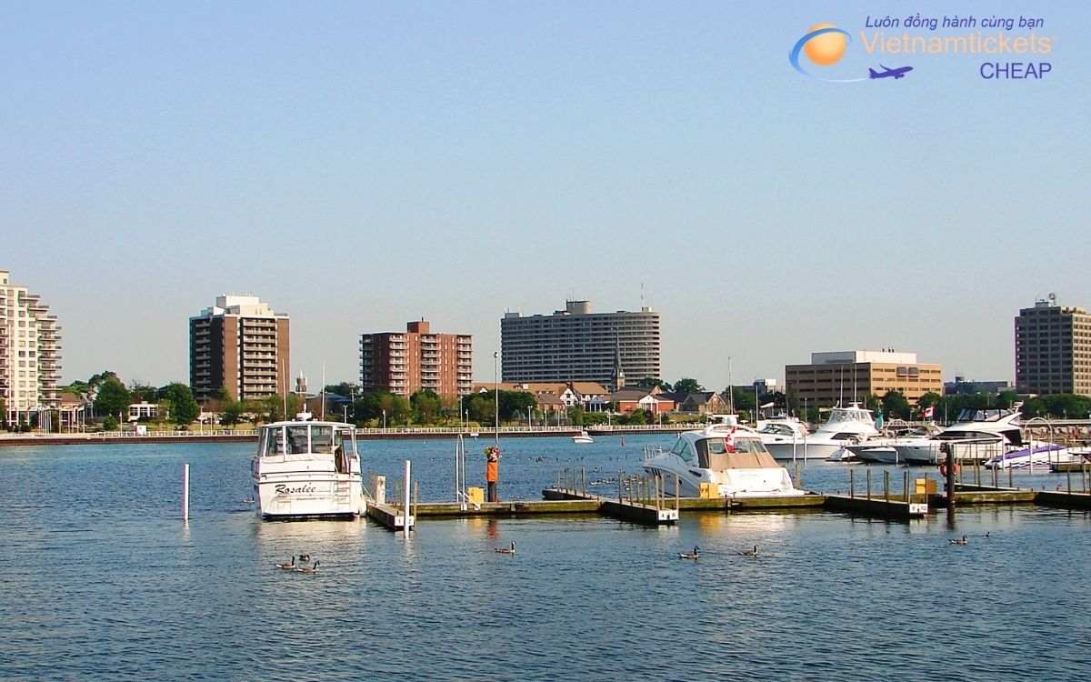 Lộ trình bay từ Việt Nam đến Sarnia, kinh nghiệm nối chuyến