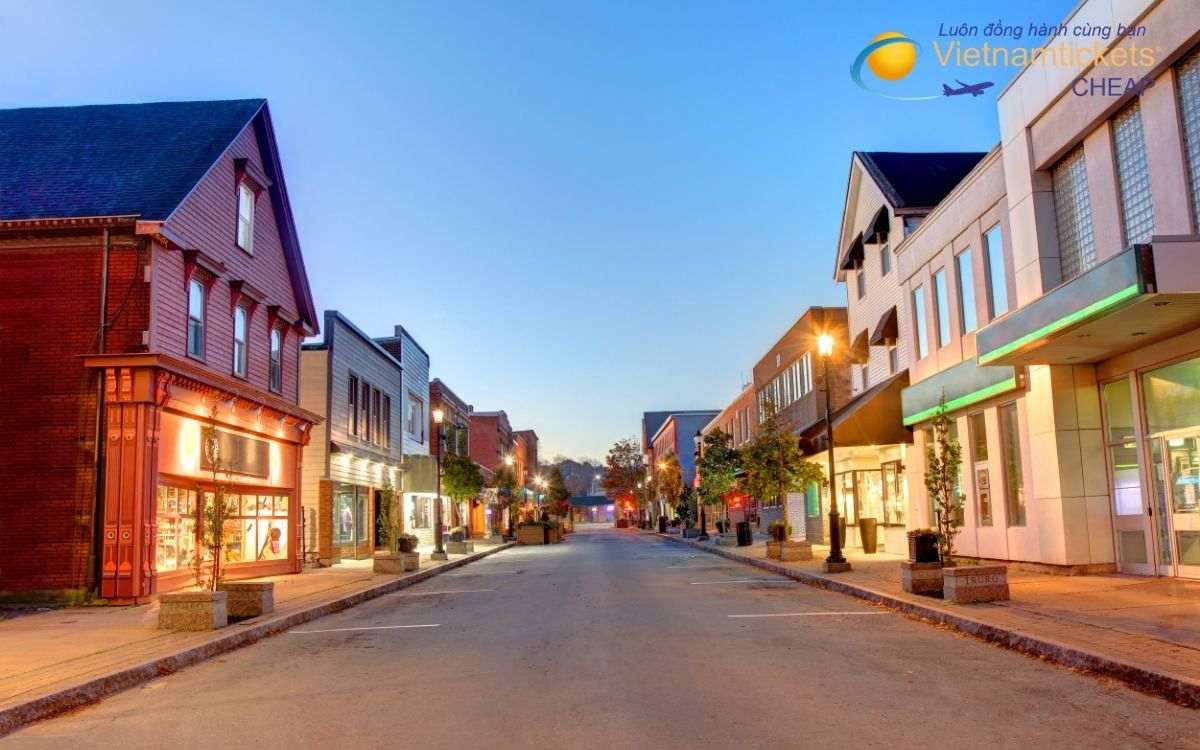 Hướng dẫn đặt vé máy bay đi Truro dễ dàng