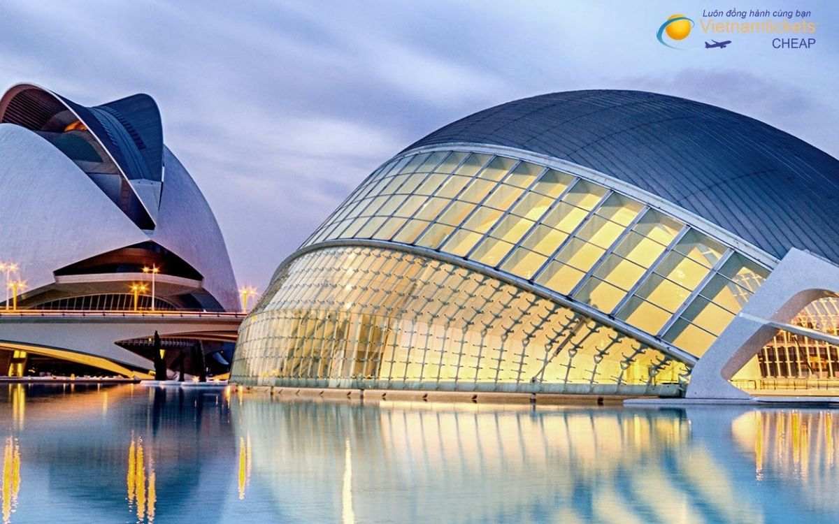 Giá vé máy bay đi Valencia