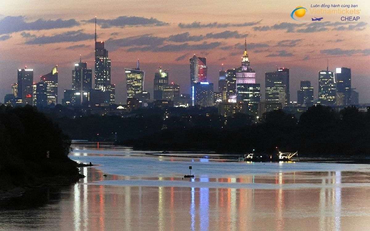 Khám phá warszawa điểm đến tuyệt vời của Ba Lan