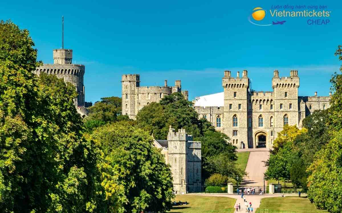 Lộ tr&igrave;nh bay từ Việt Nam đến Windsor