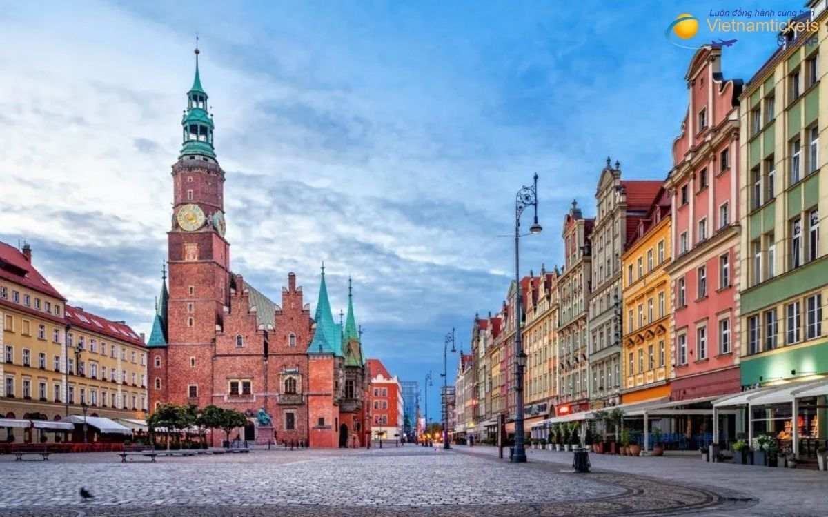 Lịch trình và Thời gian bay đi Wroclaw