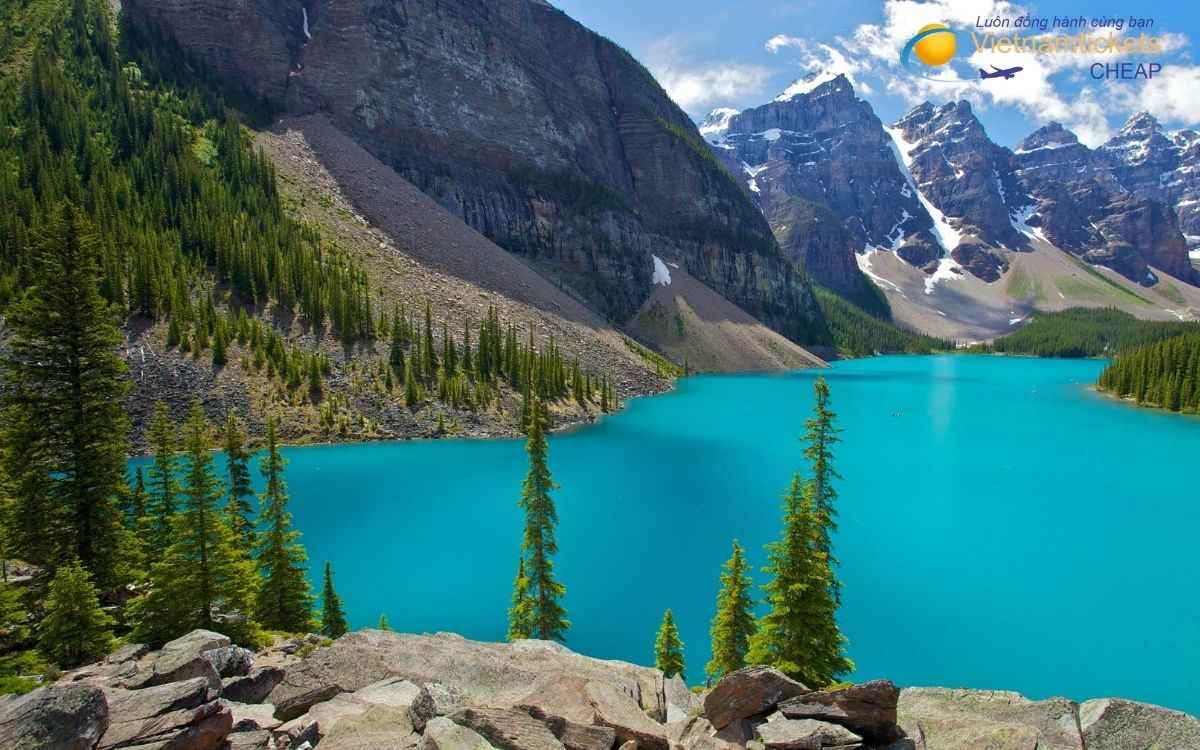 Giá vé máy bay Hà Nội Canada