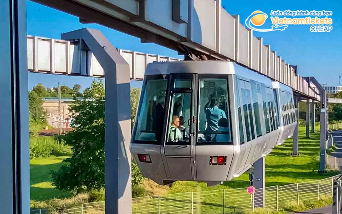 Di chuyển từ sân bay Duesseldorf về trung tâm