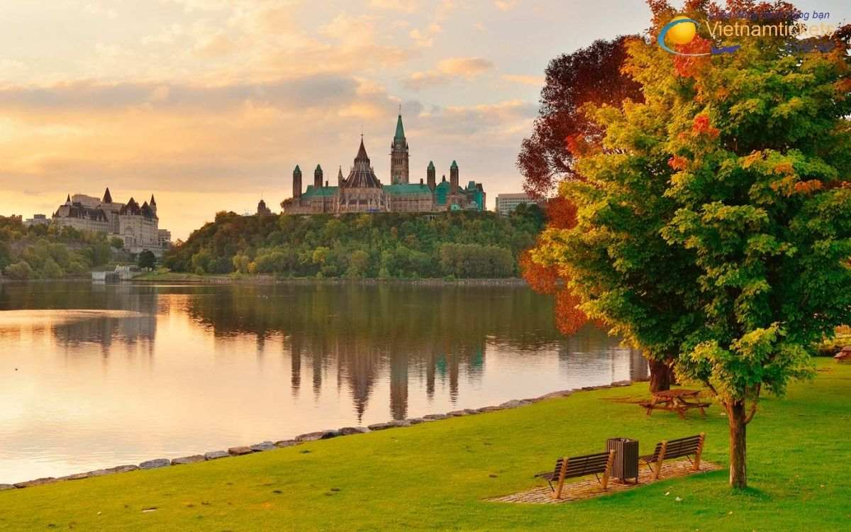 Mẹo đặt vé máy bay từ TPHCM đi Quebec giá rẻ