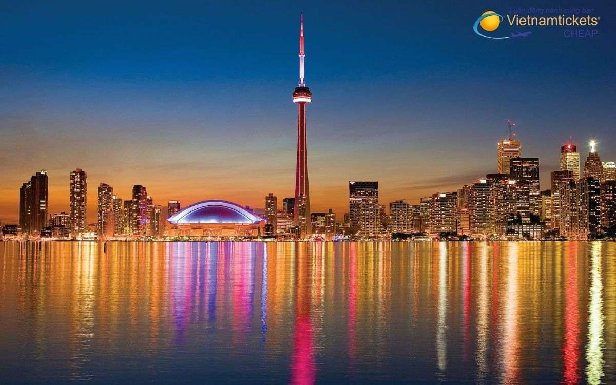 Giá vé máy bay Canada về Việt Nam
