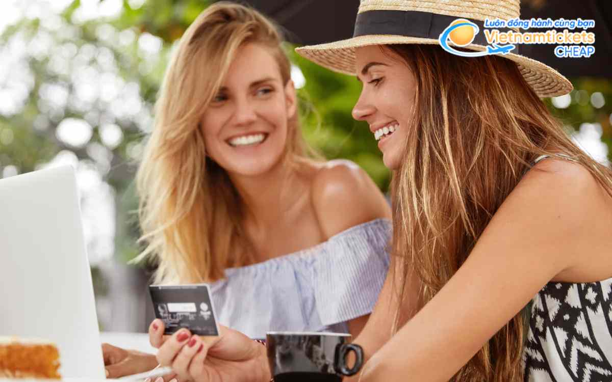 Đặt vé sang Berlin càng sớm càng tốt