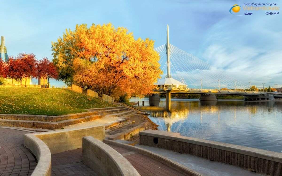 Giá vé máy bay từ Winnipeg về Việt Nam