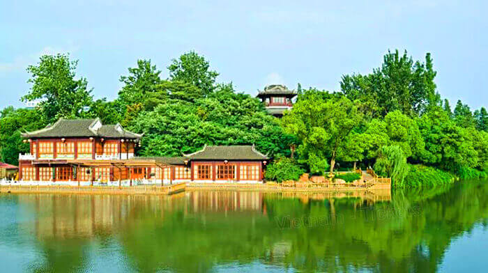 Cảnh sắc thiên nhiên tươi đẹp ở Nam Kinh Trung Quốc | Du lịch Nam Kinh