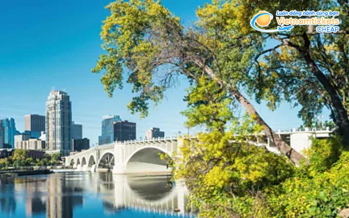 Minneapolis thành phố lớn nhất bang Minnesota