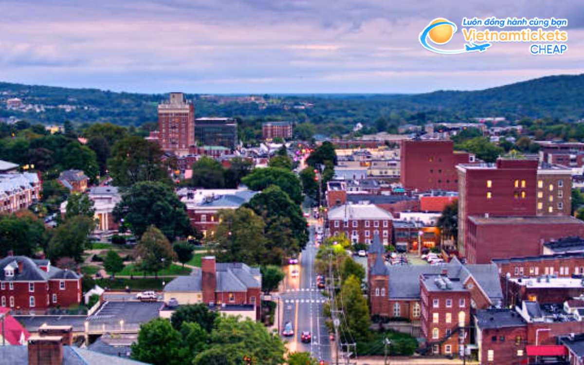 Charlottesville bang Virginia