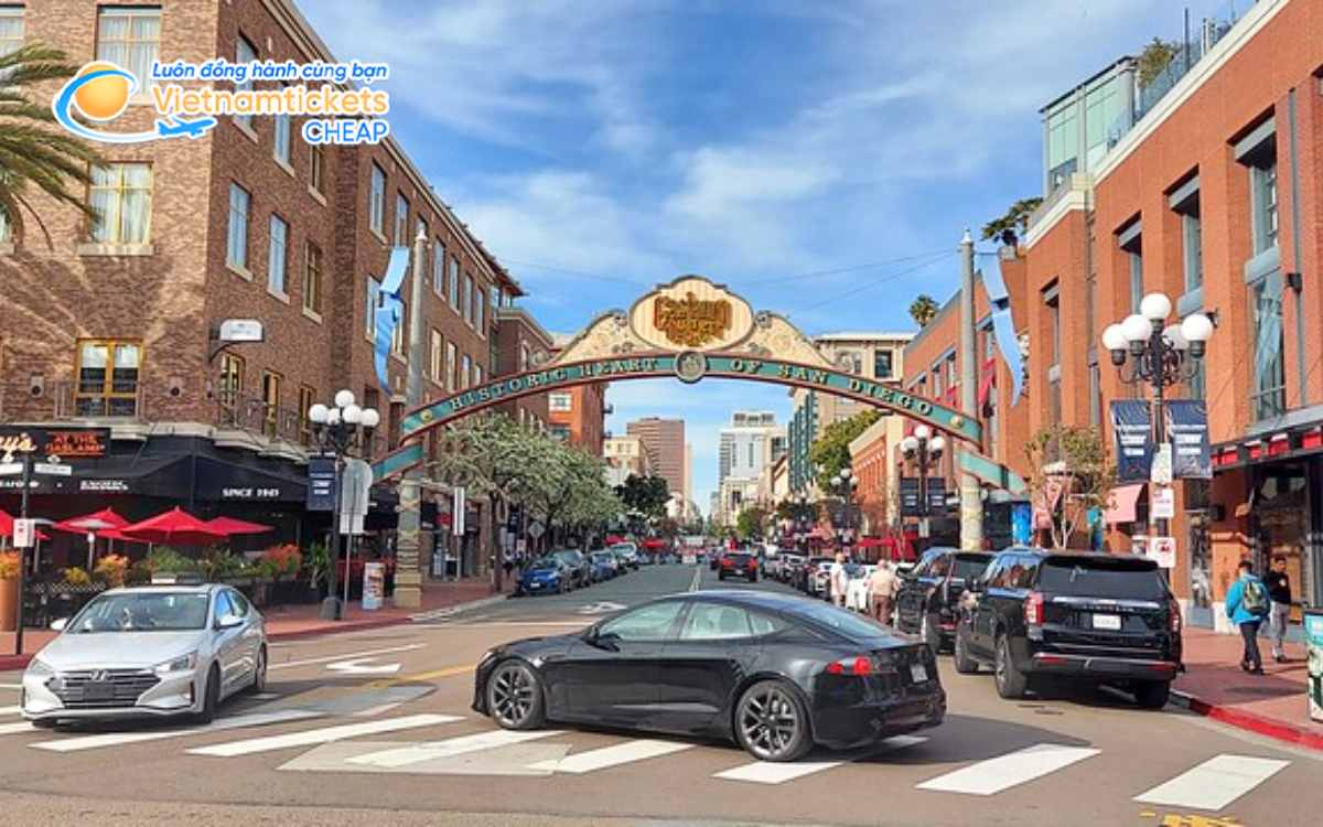 Gaslamp Quarter San Diego