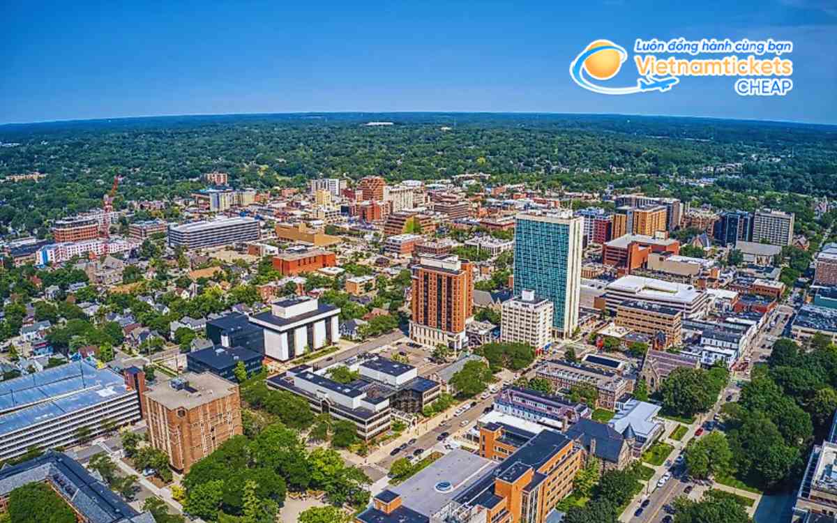 Giá vé máy bay đi Ann Arbor