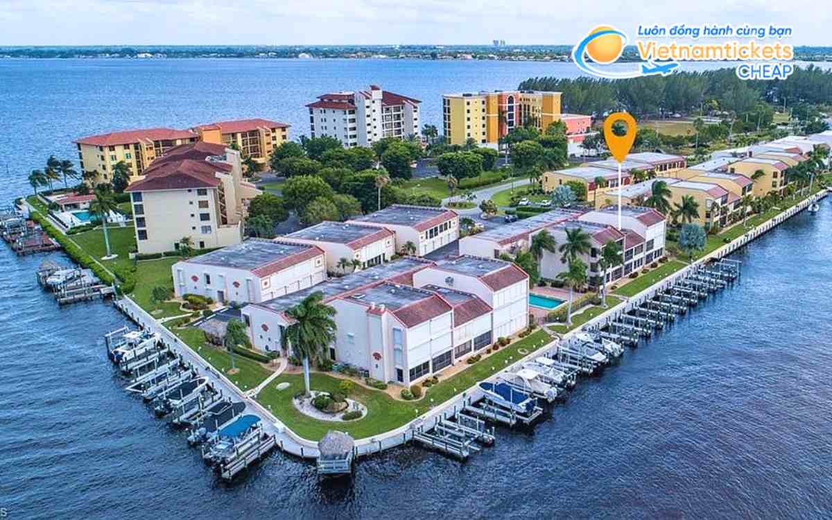 Gi&aacute; v&eacute; m&aacute;y bay đi Cape Coral