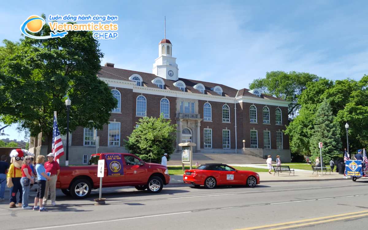 Giá vé máy bay đi Dearborn