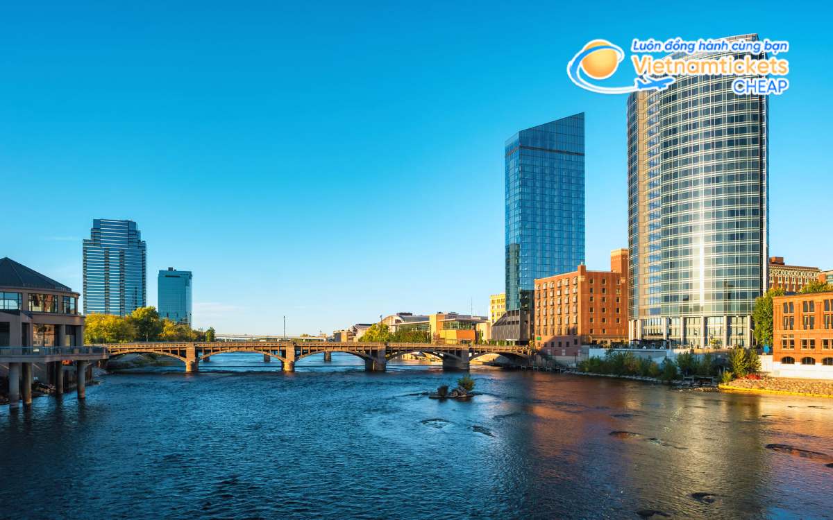 Giá vé máy bay đi Grand Rapids