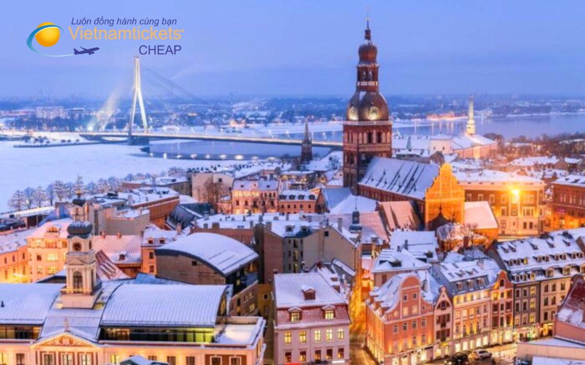 Giá vé máy bay đi Latvia hôm nay