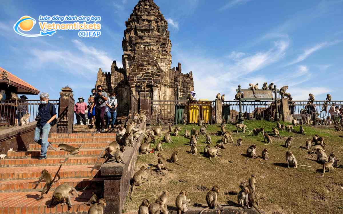 Giá vé máy bay đi Lopburi