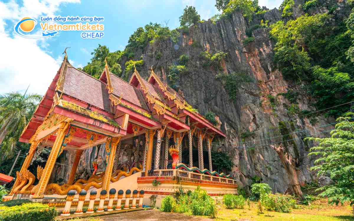 Giá vé máy bay đi Nong Bua Lamphu