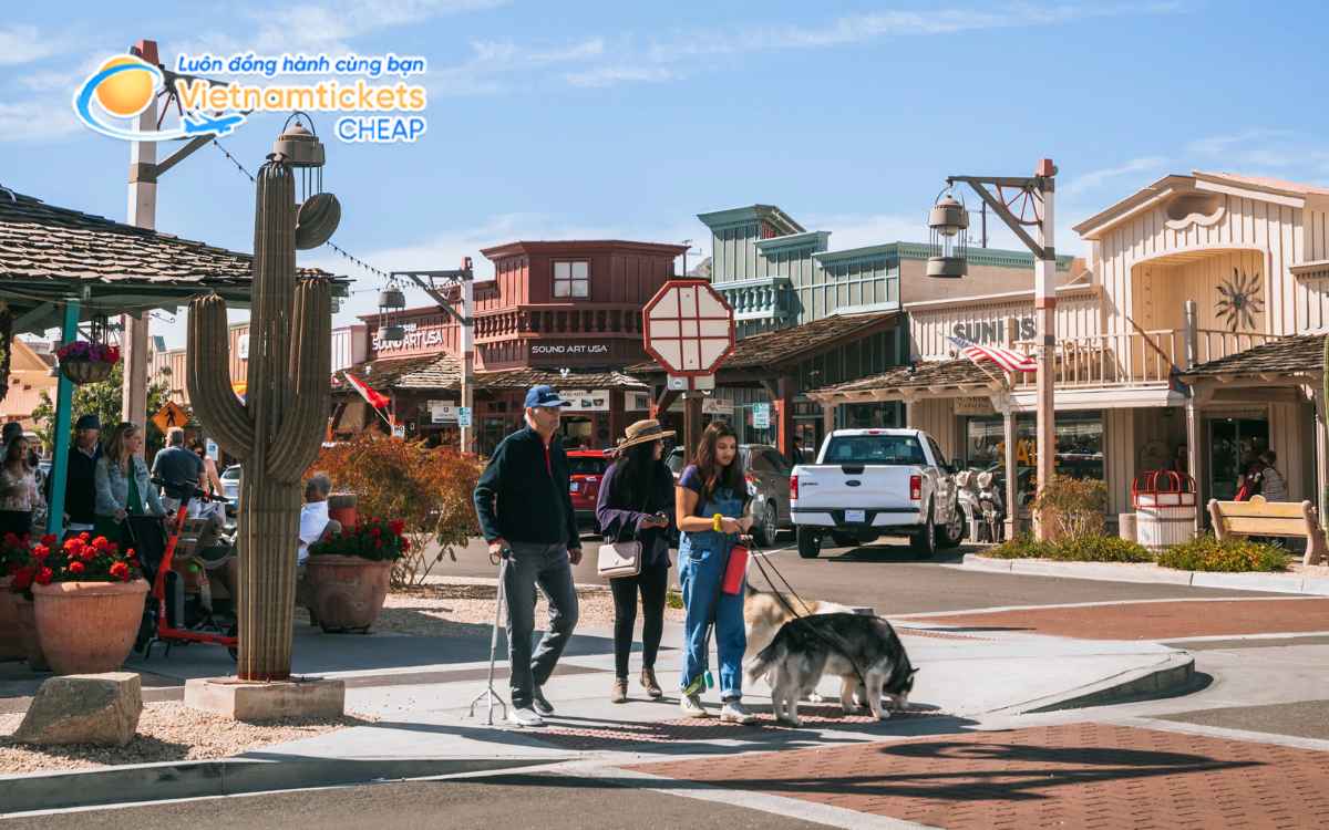 Gi&aacute; v&eacute; m&aacute;y bay đi Scottsdale