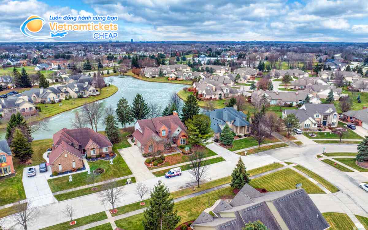 Giá vé máy bay đi Sterling Heights